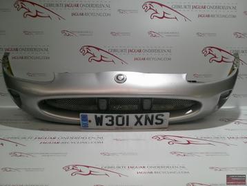 Voorbumper Jaguar XK8 zilver 1e model 1996-1999 HJD6468AA beschikbaar voor biedingen