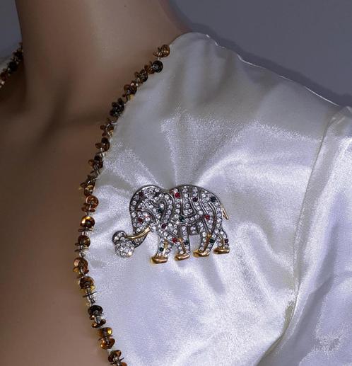 broche vintage olifant goud en zilver met diamantjes '80, Bijoux, Sacs & Beauté, Broches, Neuf, Or, Or, 4 à 7 cm, Avec cristal
