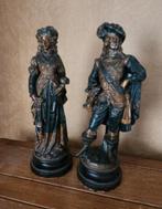 Decoratief beeldenduo "Musketiers" naar B. Ley, Ophalen