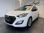 Hyundai i30 SW 1.6 CRDi *GARANTIE*1ER PROP*TOIT OUV*CAMERA*G, Euro 5, Stof, Gebruikt, Parkeersensor
