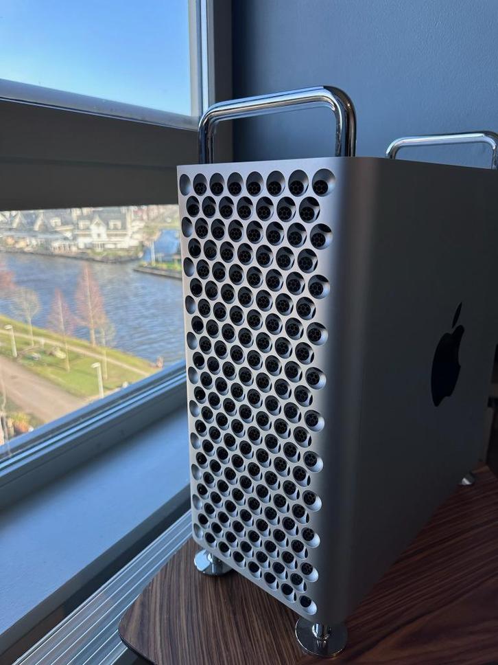 2019 Mac Pro 7,1 (12core, 96GB RAM, 2TB SSD,RX 580X) inc BTW, Informatique & Logiciels, Apple Desktops, Mac Pro, SSD, Envoi