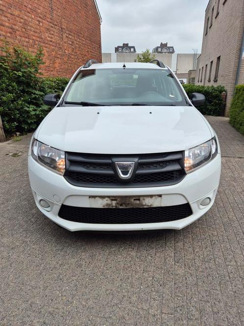 Dacia logan mcv  break 1.2 benzine van 2017, Auto's, Dacia, Particulier, Logan, ABS, Airbags, Boordcomputer, Electronic Stability Program (ESP)