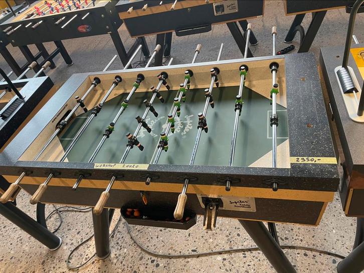 Tafelvoetbal / voetbaltafel / kickertafel Jupiter Goldstar, Kinderen en Baby's, Speelgoed | Voetbaltafels, Gebruikt, Ophalen of Verzenden