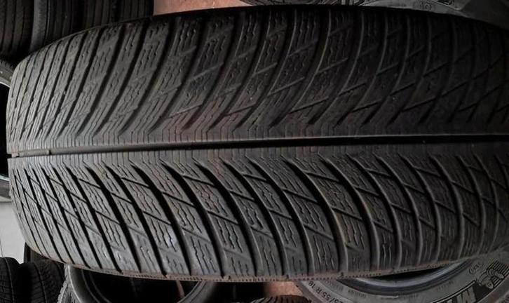 225/55r18 2255518 225/55/18 winter Michelin, Auto diversen, Autosport-onderdelen, Zo goed als nieuw, Ophalen