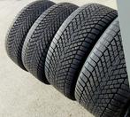 4 très bons pneus hiver Pirelli 285/40R22, Auto-onderdelen, Banden en Velgen, Ophalen, Gebruikt, 285 mm, Overige maten