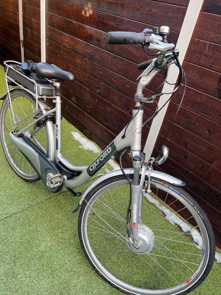 Elektrische dames fiets Oxford, Fietsen en Brommers, Elektrische fietsen, Gebruikt, 47 tot 51 cm, 50 km per accu of meer, Ophalen
