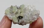 QUARTZ avec PREHNITE d'Erongo en NAMIBIE, Minéral, Enlèvement ou Envoi