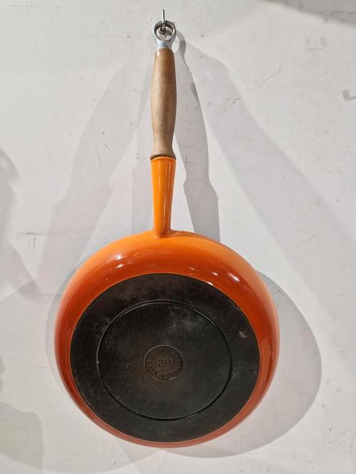 Cousances steelpan maat 28 , levering creuset made in france, Huis en Inrichting, Keuken | Potten en Pannen, Zo goed als nieuw