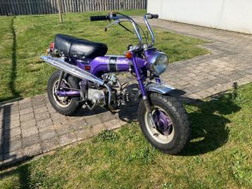 Honda dax 1969 oldtimer  beschikbaar voor biedingen
