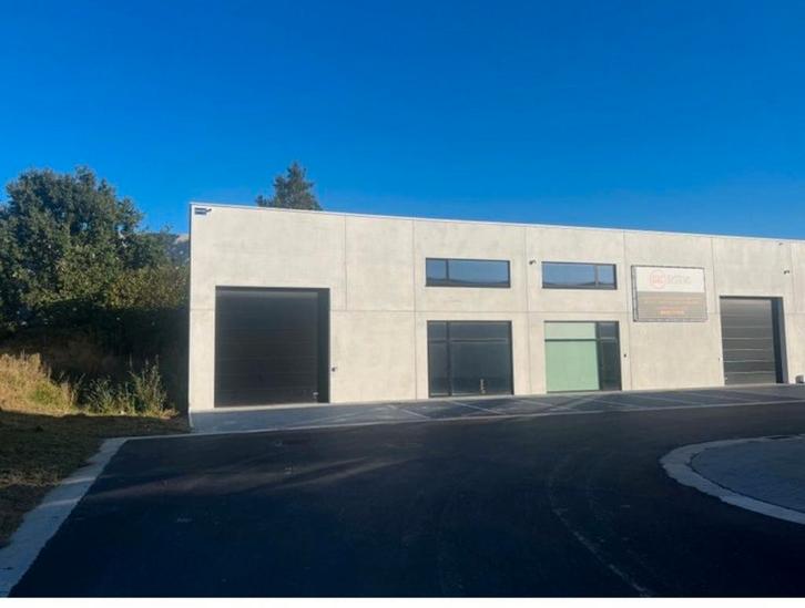 Loods te huur 150m2, Immo, Appartementen en Studio's te huur