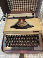 Oude schrijfmachine Erika, Ophalen of Verzenden