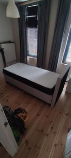 Boxspring + matras, Huis en Inrichting, Ophalen, Zo goed als nieuw