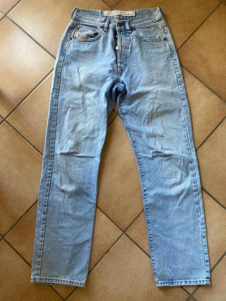 Diesel Industry jeans W28 L32 Modern Basic washed blauw, Kleding | Heren, Spijkerbroeken en Jeans, Gedragen, W32 (confectie 46) of kleiner