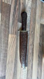 Indiase dolk gemaakt van hout en metalen lemmet, Ophalen of Verzenden