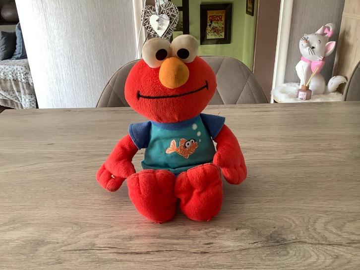 Sesamstraat Elmo pluche character (32 cm) (Geluid), Kinderen en Baby's, Speelgoed | Knuffels en Pluche, Gebruikt, Overige typen