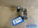 MERCEDES ML W163 EPS DUO Sensor A1635420618, Autos : Pièces & Accessoires, Mercedes-Benz AG, Mercedes-Benz, Utilisé, Mercedesstrasse 120
70372  Stuttgart, DE