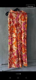 BERSHKA XS LICHTGEWICHT BROEK MET VLOEIENDE ORANJE PRINT, Oranje, Zo goed als nieuw, Maat 34 (XS) of kleiner, Lang