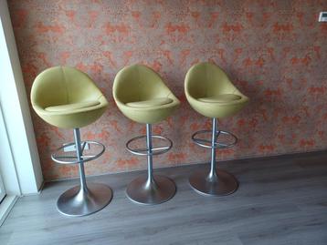 3 mooie luxe barkrukken kuipstoel model beschikbaar voor biedingen