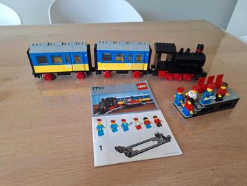 Lego trein 7710 compleet  beschikbaar voor biedingen
