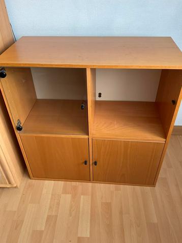 Te koop kast beschikbaar voor biedingen