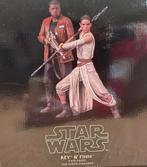 Figurines STAR WARS de REY & FIN en résine, Figurine, Neuf