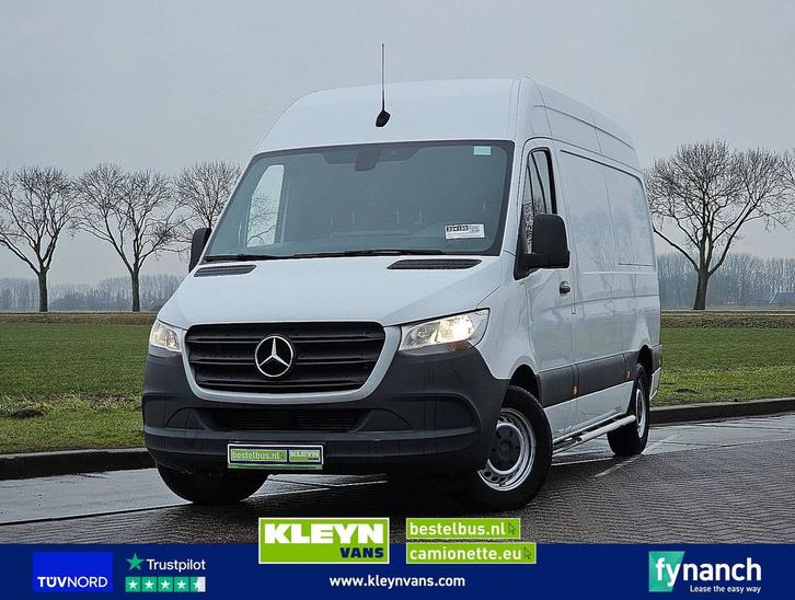 Mercedes-Benz SPRINTER 311 L2H2 Mbux RWD!, Autos, Camionnettes & Utilitaires, Entreprise, ABS, Verrouillage central, Cruise Control