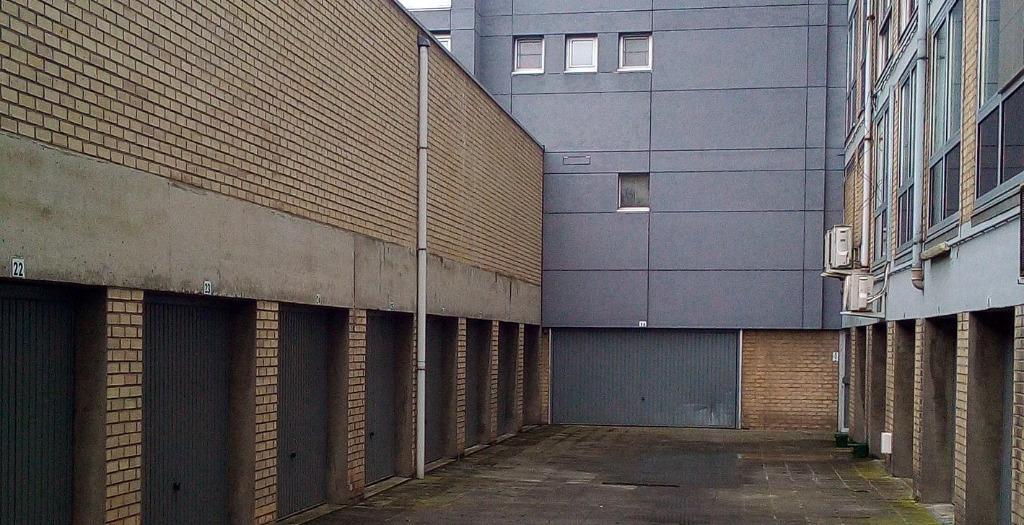 GARAGE - CENTRUM GULLEGEM, Provincie West-Vlaanderen