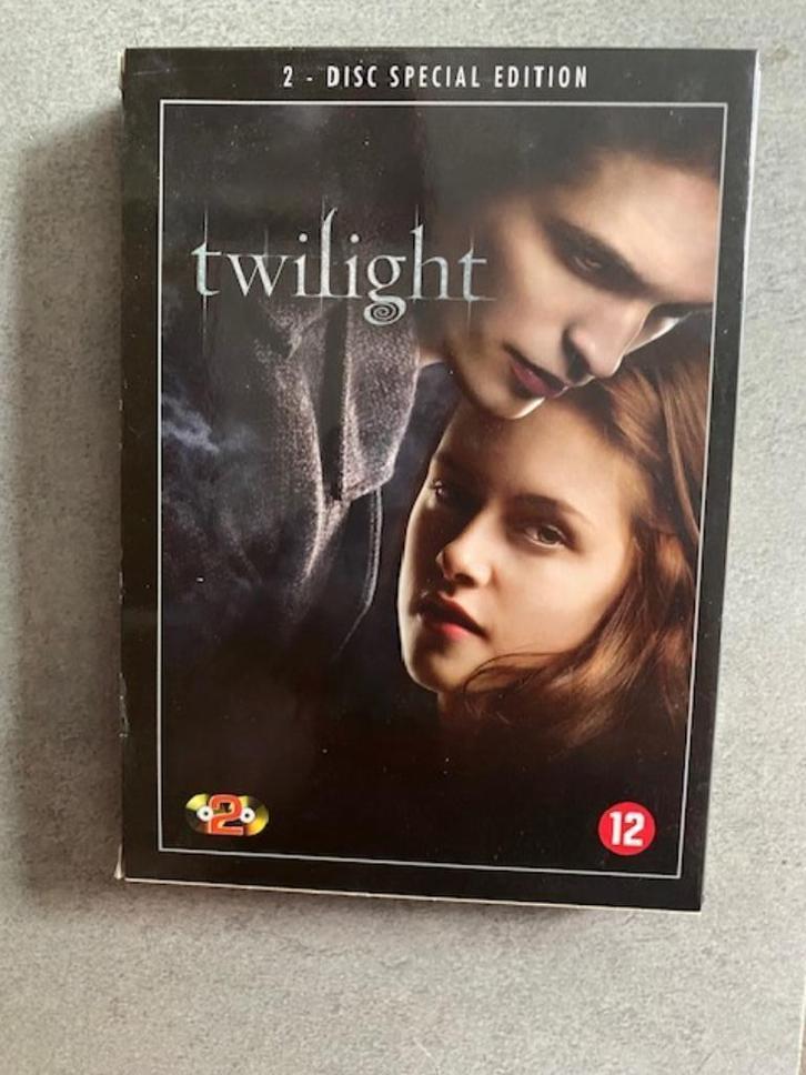 DVD TWILIGHT Nieuwstaat 2 - disc special edition, Cd's en Dvd's, Dvd's | Science Fiction en Fantasy, Zo goed als nieuw, Fantasy