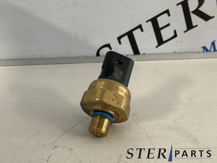 Capteur de pression carburant d'un Mercedes Vito, Autos : Pièces & Accessoires, Autres pièces automobiles, Mercedes-Benz, Utilisé