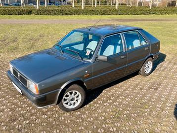 Lancia Delta 1300 bouwjaar 1986 beschikbaar voor biedingen