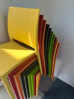 11 plastieke stoelen, Huis en Inrichting, Stoelen, Ophalen, Overige kleuren, Kunststof, Vijf, Zes of meer stoelen