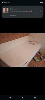 lit bébé avec bon matelas et sommier à lattes, Maison & Meubles, 90 cm, Bois, Une personne, Utilisé