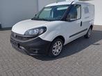 Prachtige Fiat Doblo 1.4 Benzine  34800 Km Dealeronderhouden, Auto's, Bestelwagens en Lichte vracht, Voorwielaandrijving, 4 zetels