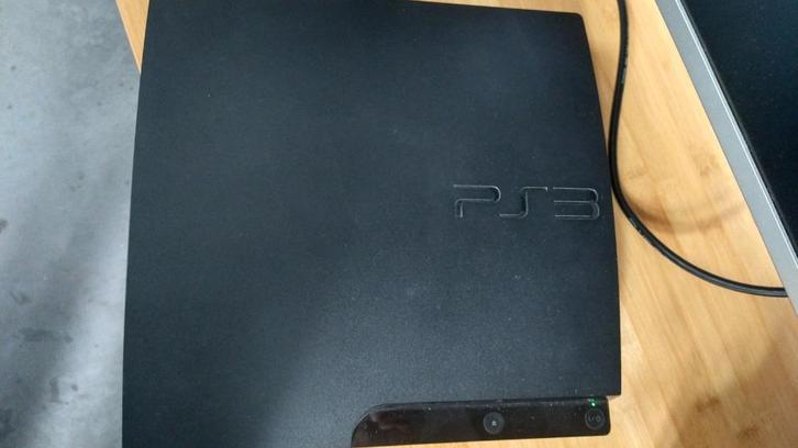 playstation 3, Games en Spelcomputers, Spelcomputers | Sony PlayStation 3, Zo goed als nieuw, Slim, Met 2 controllers, Met games