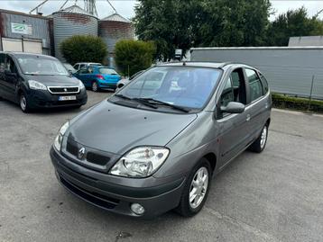 Renault scenic 2,0essece airco euro3 295000km contrôle ok