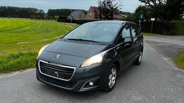 Peugeot 5008 1.6HDI  automaat - 7 zitplaatsen - EUR6