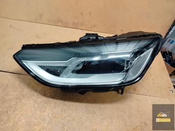 Audi A4 B9 8W lift LED-lamp links beschikbaar voor biedingen