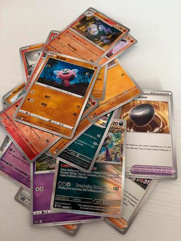 Pokemon Kaarten beschikbaar voor biedingen