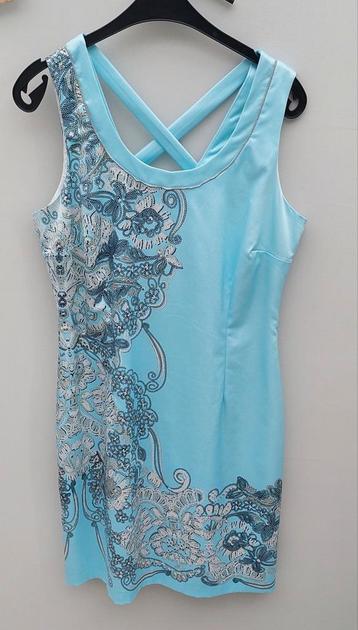 Robe estivale de très belle coupe  beschikbaar voor biedingen