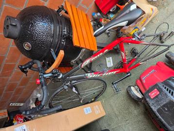 Koersfiets beschikbaar voor biedingen