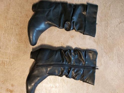 Zwarte laarzen hakje 3 cm,met rits, Identity, maat 33, Kinderen en Baby's, Kinderkleding | Schoenen en Sokken, Zo goed als nieuw