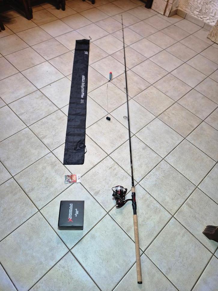 Arca Inferno Pike Roofvishengel Deadbait + fox prism 4500, Watersport en Boten, Hengelsport | Roofvissen, Gebruikt, Werphengel