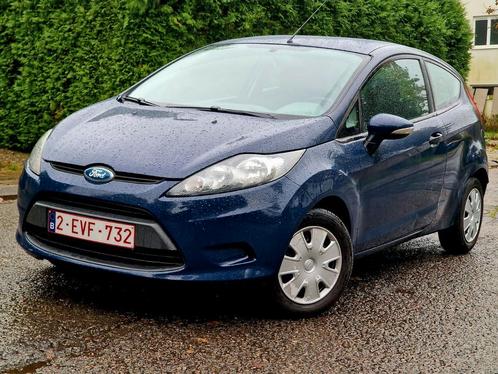 Ford Fiesta 1.2 essence 97,000km prêt immatriculé, Autos, Ford, Particulier, Fiësta, Essence, 3 portes, Boîte manuelle, Bleu, Noir