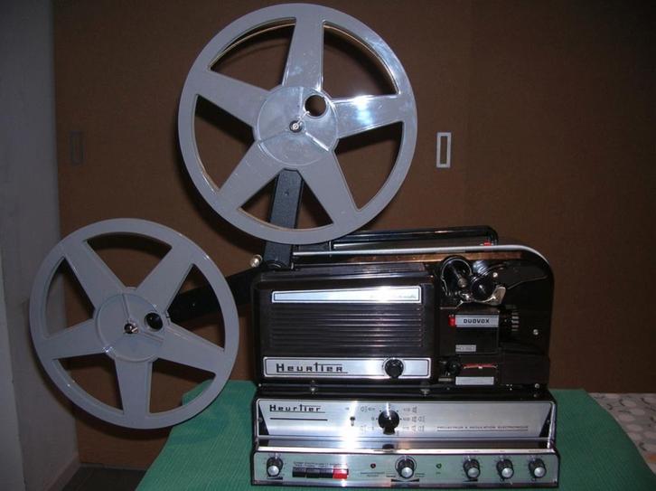 Projecteur Super8 sonore " HEURTIER Duovox ", TV, Hi-fi & Vidéo, Bobines de film, Accessoire, Enlèvement