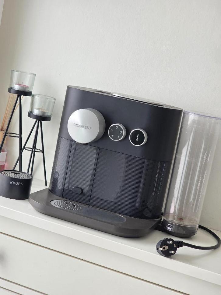 Krups Nespresso Expert XN6008 – Premium Koffie-ervaring, Elektronische apparatuur, Koffiezetapparaten, Ophalen