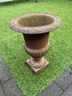 Gietijzeren vaas hoogte 42cm, Tuin en Terras, Ophalen, Zo goed als nieuw