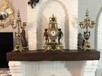 schouwgarnituur in verguld metaal, Antiek en Kunst, Ophalen