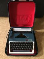 Machine à écrire Erika dans une valise, Utilisé, Enlèvement ou Envoi