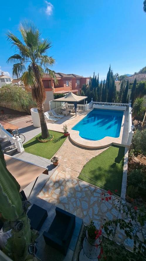 Gelijkvloers appartement te huur in een villa 500€/maand, Vakantie, Vakantiehuizen | Spanje, Costa Blanca, Appartement, 2 slaapkamers