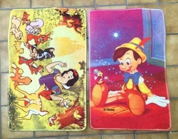 TE KOOP - VLOERKLEED / MAT DISNEY (Sneeuwwitje / Pinokkio)